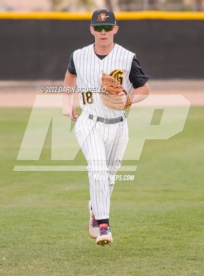 Thumbnail 1 in Gilbert vs. Desert Ridge (Bob Everett Classic) photogallery.