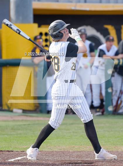 Thumbnail 1 in Gilbert vs. Desert Ridge (Bob Everett Classic) photogallery.