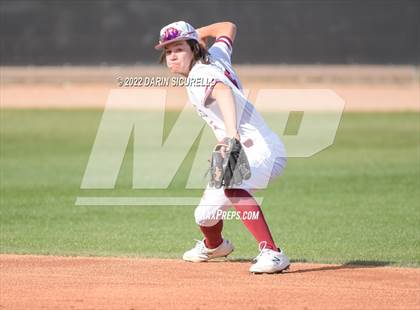 Thumbnail 1 in Gilbert vs. Desert Ridge (Bob Everett Classic) photogallery.