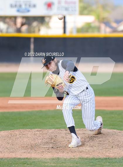 Thumbnail 2 in Gilbert vs. Desert Ridge (Bob Everett Classic) photogallery.