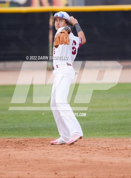 Thumbnail 1 in Gilbert vs. Desert Ridge (Bob Everett Classic) photogallery.