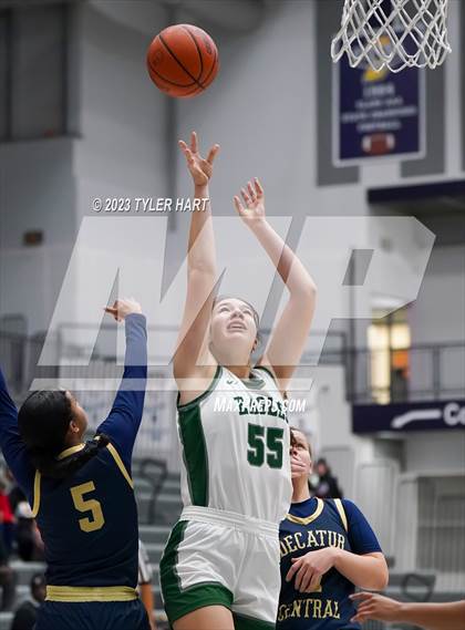 Thumbnail 1 in Zionsville vs Decatur Central (Sneakers for Santa Shootout) photogallery.