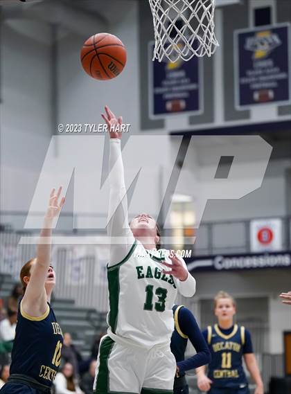 Thumbnail 3 in Zionsville vs Decatur Central (Sneakers for Santa Shootout) photogallery.