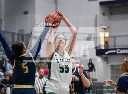 Thumbnail 1 in Zionsville vs Decatur Central (Sneakers for Santa Shootout) photogallery.