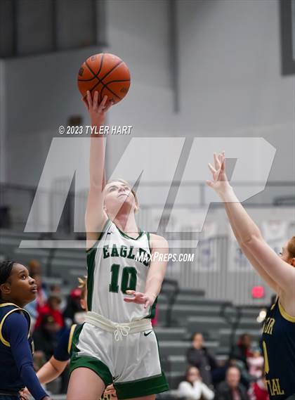 Thumbnail 3 in Zionsville vs Decatur Central (Sneakers for Santa Shootout) photogallery.