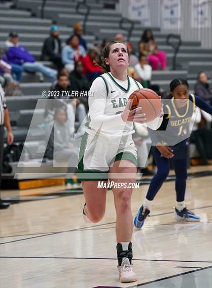 Thumbnail 1 in Zionsville vs Decatur Central (Sneakers for Santa Shootout) photogallery.