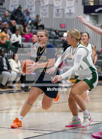 Thumbnail 2 in Zionsville vs Decatur Central (Sneakers for Santa Shootout) photogallery.