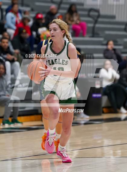 Thumbnail 1 in Zionsville vs Decatur Central (Sneakers for Santa Shootout) photogallery.