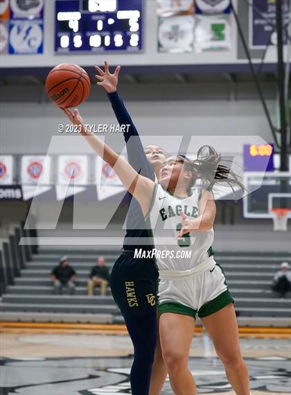 Thumbnail 3 in Zionsville vs Decatur Central (Sneakers for Santa Shootout) photogallery.