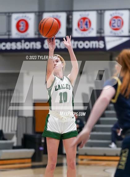 Thumbnail 3 in Zionsville vs Decatur Central (Sneakers for Santa Shootout) photogallery.