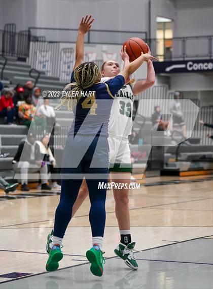 Thumbnail 3 in Zionsville vs Decatur Central (Sneakers for Santa Shootout) photogallery.
