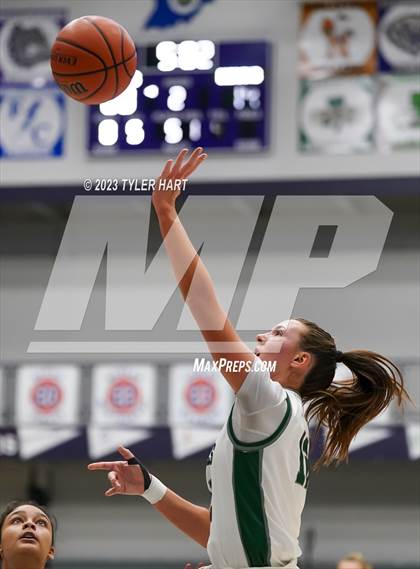 Thumbnail 1 in Zionsville vs Decatur Central (Sneakers for Santa Shootout) photogallery.