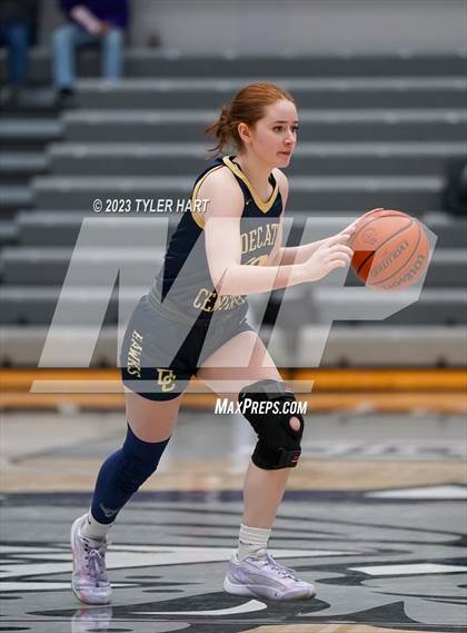 Thumbnail 3 in Zionsville vs Decatur Central (Sneakers for Santa Shootout) photogallery.