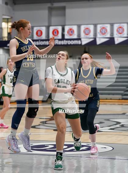 Thumbnail 1 in Zionsville vs Decatur Central (Sneakers for Santa Shootout) photogallery.