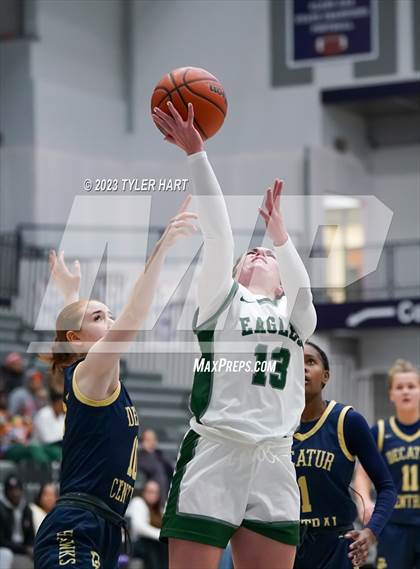 Thumbnail 1 in Zionsville vs Decatur Central (Sneakers for Santa Shootout) photogallery.