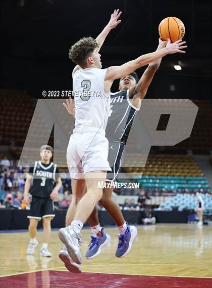 Thumbnail 2 in Pueblo South @ Air Academy (CHSAA 5A Great 8) photogallery.