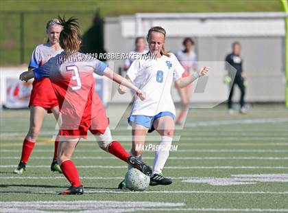 Thumbnail 3 in Spring Hill vs. Midlothian Heritage (UIL 4A Region II Semi-Final) photogallery.