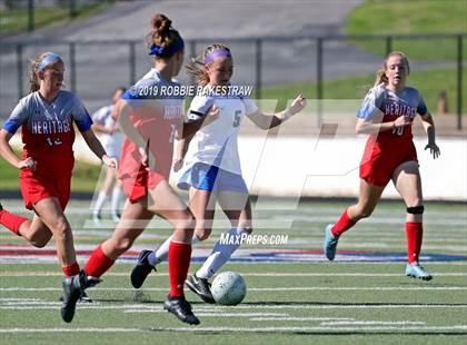 Thumbnail 3 in Spring Hill vs. Midlothian Heritage (UIL 4A Region II Semi-Final) photogallery.