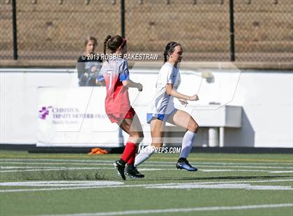 Thumbnail 2 in Spring Hill vs. Midlothian Heritage (UIL 4A Region II Semi-Final) photogallery.