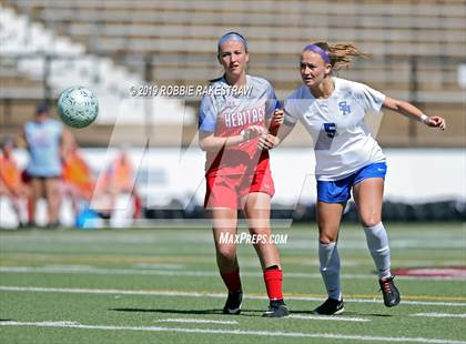 Thumbnail 1 in Spring Hill vs. Midlothian Heritage (UIL 4A Region II Semi-Final) photogallery.