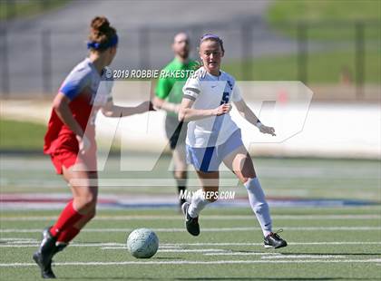 Thumbnail 2 in Spring Hill vs. Midlothian Heritage (UIL 4A Region II Semi-Final) photogallery.