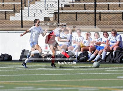 Thumbnail 3 in Spring Hill vs. Midlothian Heritage (UIL 4A Region II Semi-Final) photogallery.