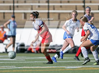 Thumbnail 3 in Spring Hill vs. Midlothian Heritage (UIL 4A Region II Semi-Final) photogallery.