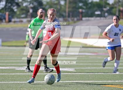 Thumbnail 3 in Spring Hill vs. Midlothian Heritage (UIL 4A Region II Semi-Final) photogallery.