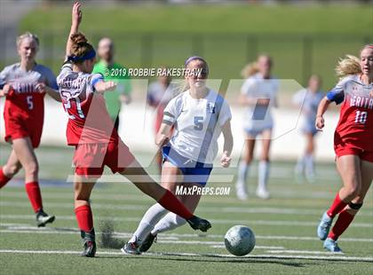 Thumbnail 3 in Spring Hill vs. Midlothian Heritage (UIL 4A Region II Semi-Final) photogallery.