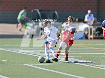 Thumbnail 2 in Spring Hill vs. Midlothian Heritage (UIL 4A Region II Semi-Final) photogallery.