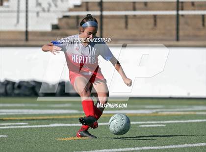 Thumbnail 2 in Spring Hill vs. Midlothian Heritage (UIL 4A Region II Semi-Final) photogallery.