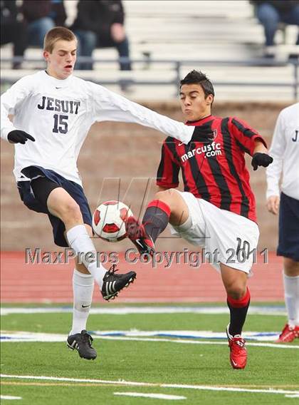 Thumbnail 1 in Marcus vs Dallas Jesuit (Meintser Tournament) photogallery.
