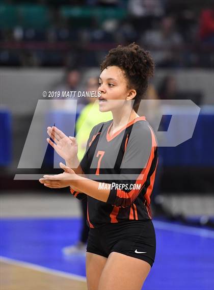 Thumbnail 3 in Lamar vs. Eaton (CHSAA 3A Playoff) photogallery.