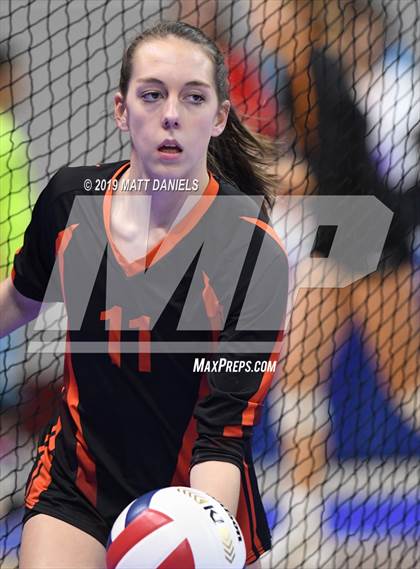 Thumbnail 3 in Lamar vs. Eaton (CHSAA 3A Playoff) photogallery.