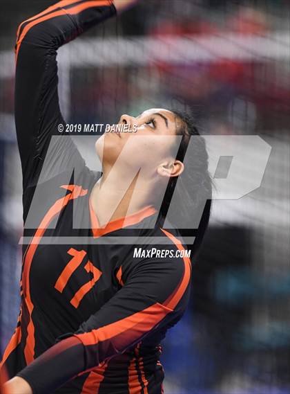 Thumbnail 1 in Lamar vs. Eaton (CHSAA 3A Playoff) photogallery.