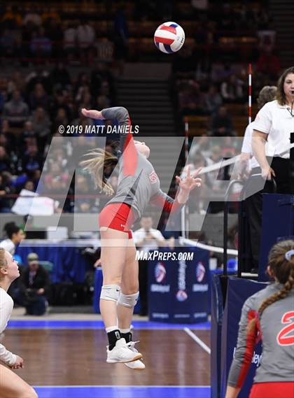 Thumbnail 2 in Lamar vs. Eaton (CHSAA 3A Playoff) photogallery.