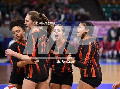Thumbnail 2 in Lamar vs. Eaton (CHSAA 3A Playoff) photogallery.