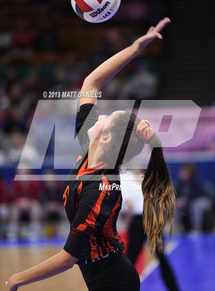 Thumbnail 3 in Lamar vs. Eaton (CHSAA 3A Playoff) photogallery.