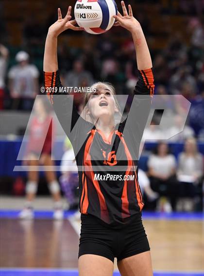 Thumbnail 3 in Lamar vs. Eaton (CHSAA 3A Playoff) photogallery.