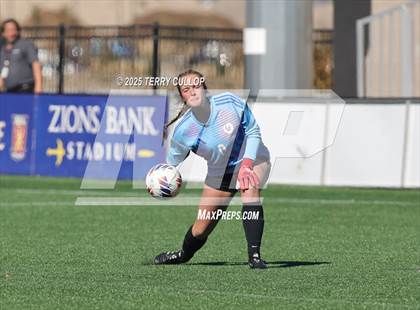 Thumbnail 2 in Spanish Fork vs. Olympus (UHSAA 5A Semi Final) photogallery.