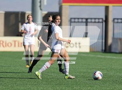 Thumbnail 3 in Spanish Fork vs. Olympus (UHSAA 5A Semi Final) photogallery.