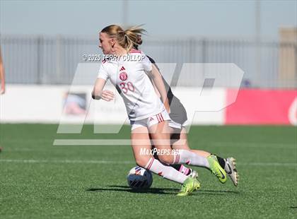 Thumbnail 2 in Spanish Fork vs. Olympus (UHSAA 5A Semi Final) photogallery.