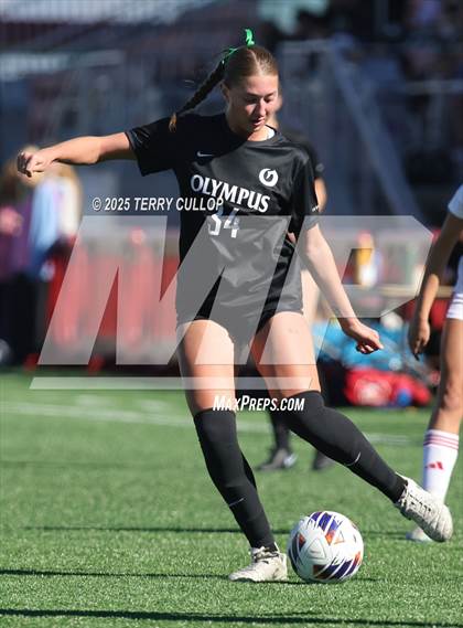 Thumbnail 1 in Spanish Fork vs. Olympus (UHSAA 5A Semi Final) photogallery.