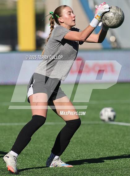 Thumbnail 2 in Spanish Fork vs. Olympus (UHSAA 5A Semi Final) photogallery.