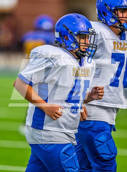 Thumbnail 2 in Beaumont United vs. Channelview (Scrimmage) photogallery.