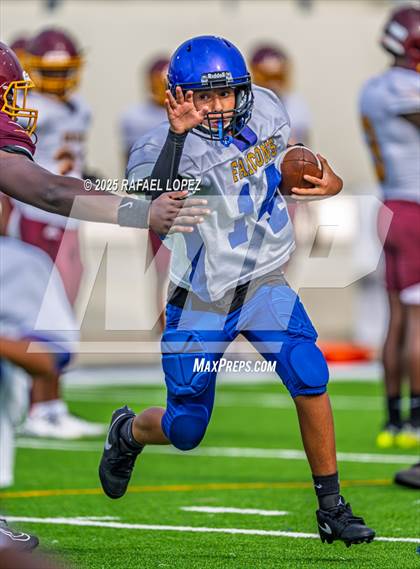 Thumbnail 1 in Beaumont United vs. Channelview (Scrimmage) photogallery.