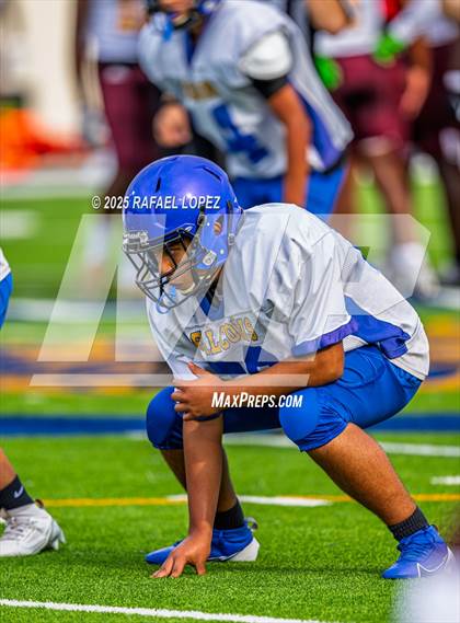 Thumbnail 2 in Beaumont United vs. Channelview (Scrimmage) photogallery.