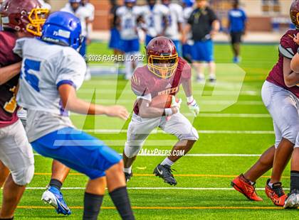 Thumbnail 3 in Beaumont United vs. Channelview (Scrimmage) photogallery.