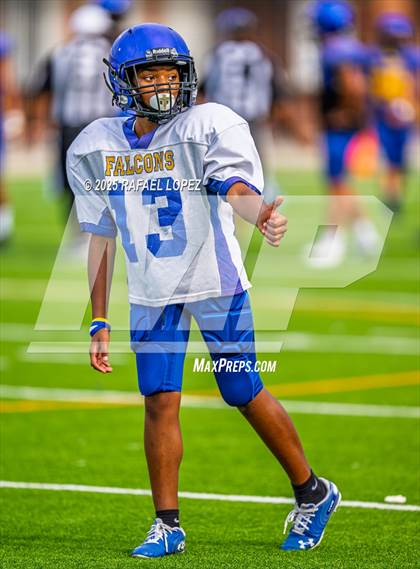 Thumbnail 1 in Beaumont United vs. Channelview (Scrimmage) photogallery.