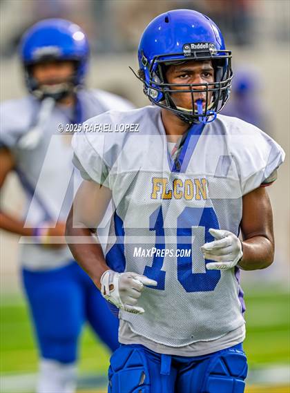 Thumbnail 1 in Beaumont United vs. Channelview (Scrimmage) photogallery.
